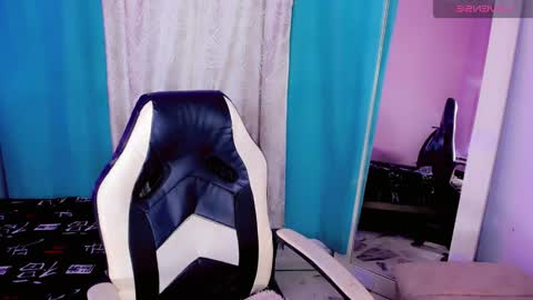 kendall online show from 02.20.26