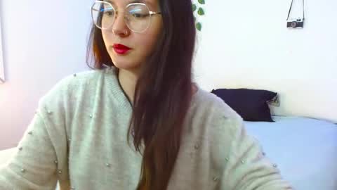 Snapshot of mily_baker chatting on 12.18.24 mily_baker online show from 12.18.24