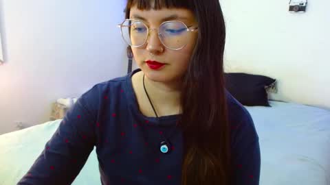 Snapshot of mily_baker chatting on 12.18.24 mily_baker online show from 12.18.24