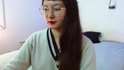 Snapshot of mily_baker chatting on 12.27.24 mily_baker online show from 12.27.24
