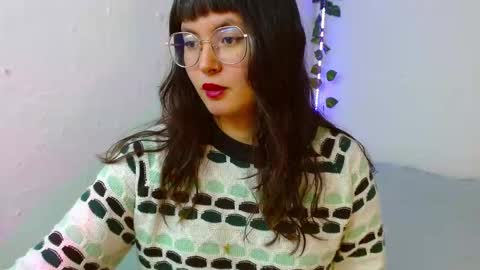 Snapshot of mily_baker chatting on 01.27.25 mily_baker online show from 01.27.25