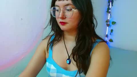 Snapshot of mily_baker chatting on 02.03.25 mily_baker online show from 02.03.25