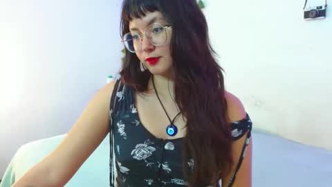 Snapshot of mily_baker chatting on 02.22.25 mily_baker online show from 02.22.25