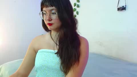 Snapshot of mily_baker chatting on 02.24.25 mily_baker online show from 02.24.25