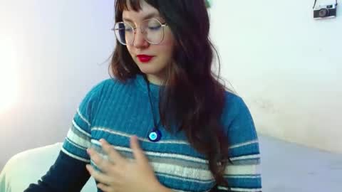 Snapshot of mily_baker chatting on 02.25.25 mily_baker online show from 02.25.25