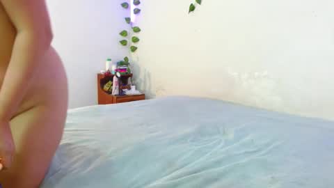 Snapshot of mily_baker chatting on 02.27.25 mily_baker online show from 02.27.25
