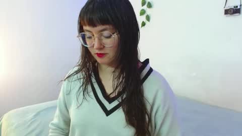 Snapshot of mily_baker chatting on 02.27.25 mily_baker online show from 02.27.25