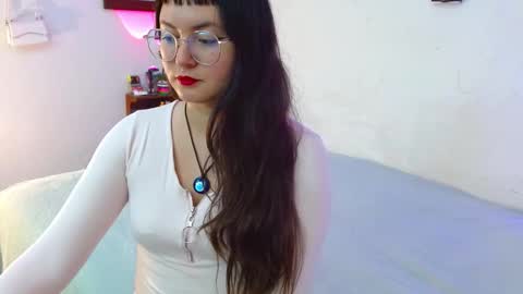 Snapshot of mily_baker chatting on 09.22.25 mily_baker online show from 09.22.25