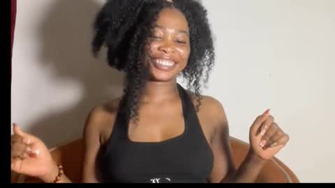 Snapshot of mimiluv6 chatting on 09.23.25 mimi online show from 09.23.25