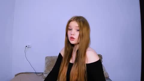 Snapshot of mina27372 chatting on 01.14.26 hi Im Mina online show from 01.14.26