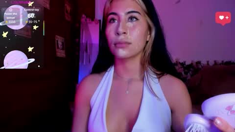 Snapshot of minami_nakamura chatting on 01.10.26 minami_nakamura online show from 01.10.26