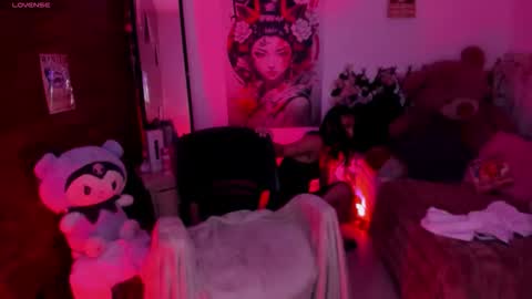 Snapshot of minami_nakamura chatting on 01.10.26 minami_nakamura online show from 01.10.26