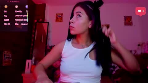 Snapshot of minami_nakamura chatting on 02.08.26 minami_nakamura online show from 02.08.26