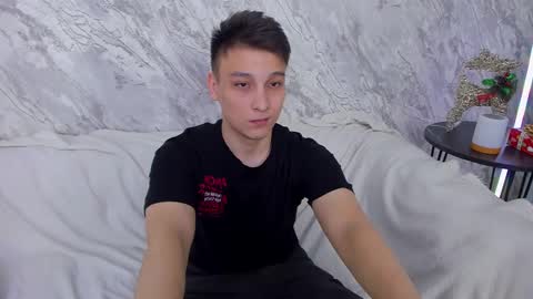 Snapshot of minato_kono chatting on 01.14.25 minato_kono online show from 01.14.25