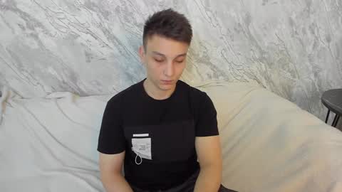 Snapshot of minato_kono chatting on 02.02.25 minato_kono online show from 02.02.25