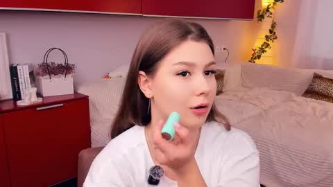 Mindi online show from 10.09.25