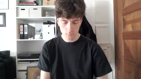 Snapshot of mindly chatting on 04.30.26 Mindly online show from 04.30.26