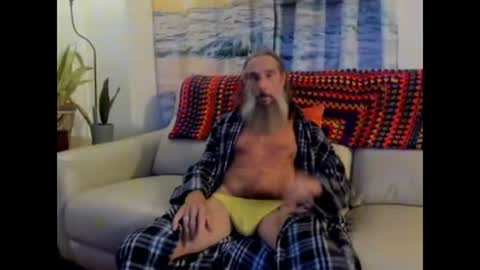 Snapshot of mindphuk chatting on 11.04.25 mindphuk online show from 11.04.25