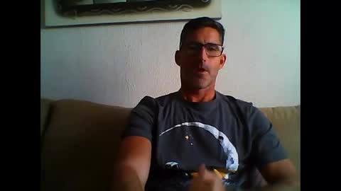 Snapshot of mindthestep chatting on 01.31.25 MIND online show from 01.31.25