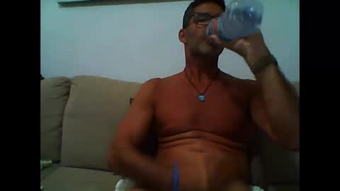 Snapshot of mindthestep chatting on 02.14.25 MIND online show from 02.14.25