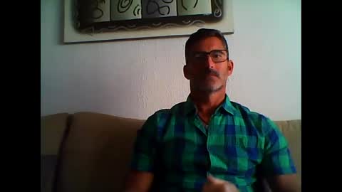 Snapshot of mindthestep chatting on 02.17.25 MIND online show from 02.17.25