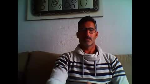 Snapshot of mindthestep chatting on 02.18.25 MIND online show from 02.18.25