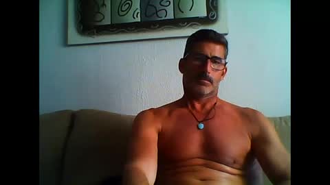 Snapshot of mindthestep chatting on 02.21.25 MIND online show from 02.21.25