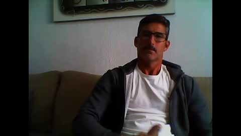 Snapshot of mindthestep chatting on 02.22.25 MIND online show from 02.22.25