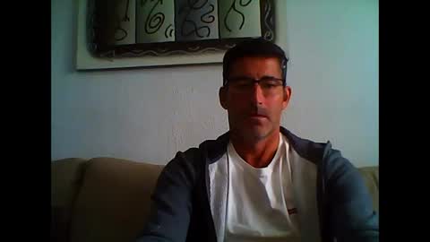 Snapshot of mindthestep chatting on 03.01.25 MIND online show from 03.01.25