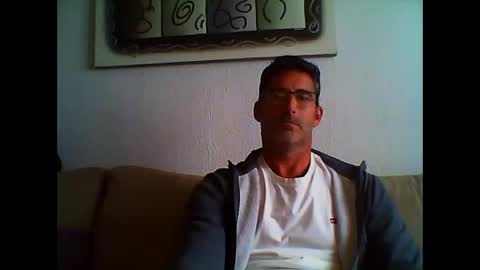 Snapshot of mindthestep chatting on 03.01.25 MIND online show from 03.01.25