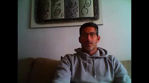 Snapshot of mindthestep chatting on 03.03.25 MIND online show from 03.03.25