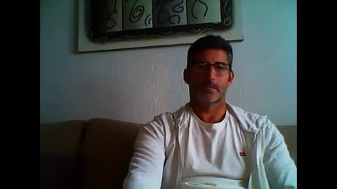 Snapshot of mindthestep chatting on 03.06.25 MIND online show from 03.06.25