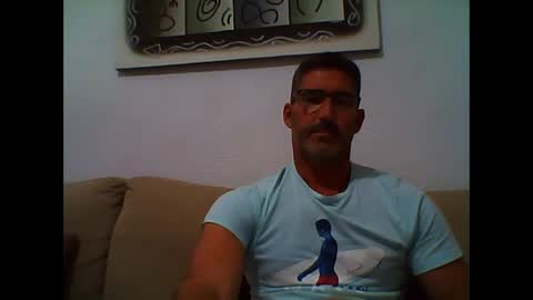 Snapshot of mindthestep chatting on 03.11.25 MIND online show from 03.11.25