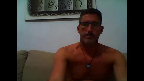 Snapshot of mindthestep chatting on 03.12.25 MIND online show from 03.12.25