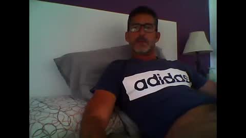 Snapshot of mindthestep chatting on 09.23.25 MIND online show from 09.23.25