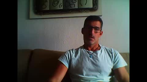 Snapshot of mindthestep chatting on 09.27.25 MIND online show from 09.27.25