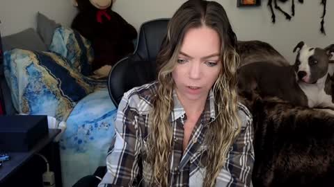 Snapshot of mindymars chatting on 01.29.25 Mindy Mars online show from 01.29.25