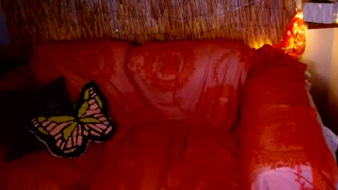 Snapshot of mindymounds chatting on 03.27.26 Mindy online show from 03.27.26