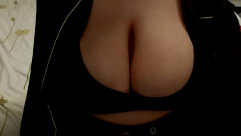 minka0 online show from 05.18.26