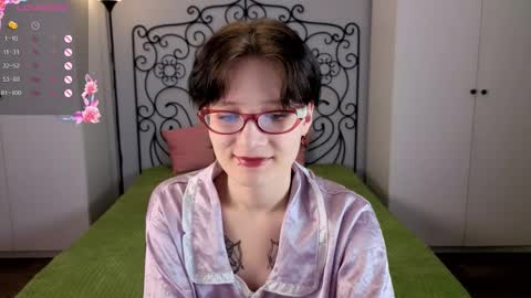 Olivia online show from 09.27.25