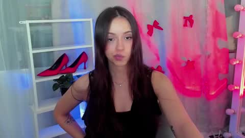 Snapshot of mipsymipson chatting on 01.07.25 NEXT STREAM NOVEMBER 27282930 online show from 01.07.25