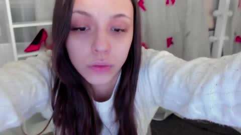 Snapshot of mipsymipson chatting on 01.09.25 NEXT STREAM NOVEMBER 27282930 online show from 01.09.25