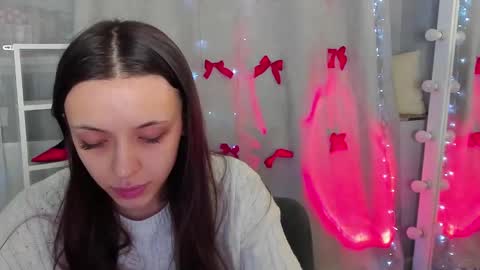 Snapshot of mipsymipson chatting on 01.11.25 NEXT STREAM NOVEMBER 27282930 online show from 01.11.25