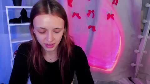 Snapshot of mipsymipson chatting on 02.06.25 NEXT STREAM NOVEMBER 27282930 online show from 02.06.25