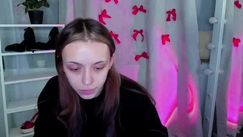 Snapshot of mipsymipson chatting on 02.12.25 NEXT STREAM NOVEMBER 27282930 online show from 02.12.25