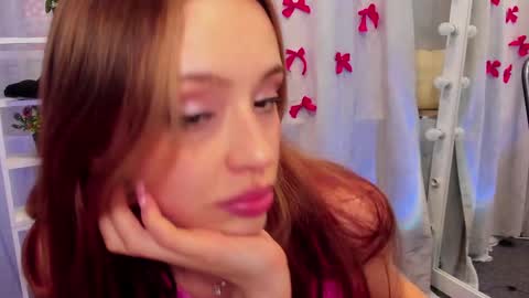 Snapshot of mipsymipson chatting on 02.13.25 NEXT STREAM NOVEMBER 27282930 online show from 02.13.25