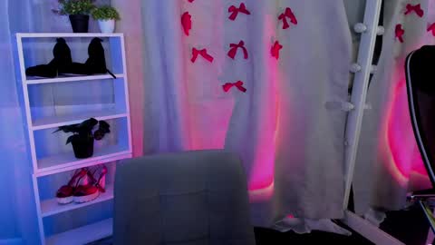 Snapshot of mipsymipson chatting on 02.26.25 NEXT STREAM NOVEMBER 27282930 online show from 02.26.25