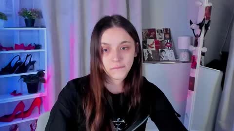 Snapshot of mipsymipson chatting on 10.20.25 NEXT STREAM NOVEMBER 27282930 online show from 10.20.25