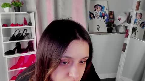 Snapshot of mipsymipson chatting on 12.14.25 NEXT STREAM NOVEMBER 27282930 online show from 12.14.25