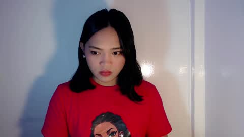 Mira Bella online show from 03.04.25